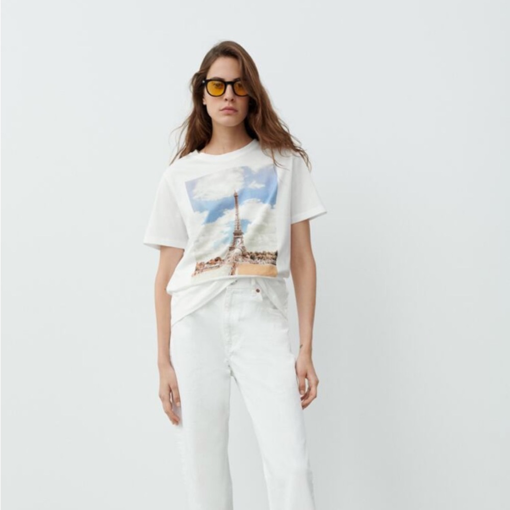 Zara Graphic Tee Eiffel Tower Size M